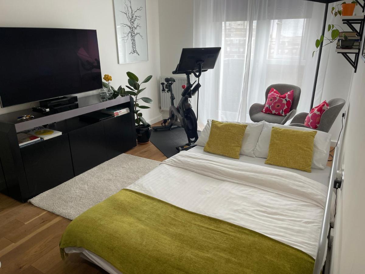 Peloton Organic Health Apartment In Angel, Old Street, Islington Londra Esterno foto