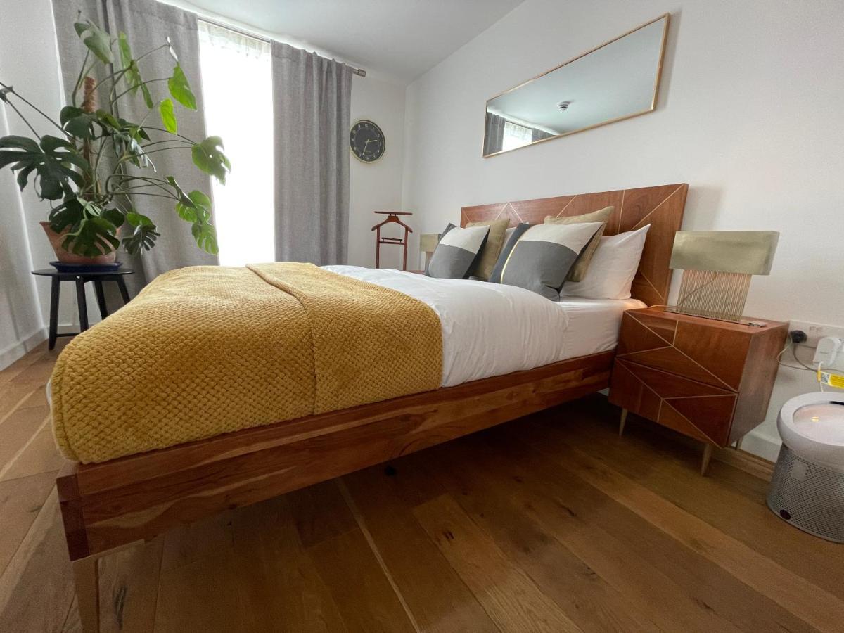 Peloton Organic Health Apartment In Angel, Old Street, Islington Londra Esterno foto