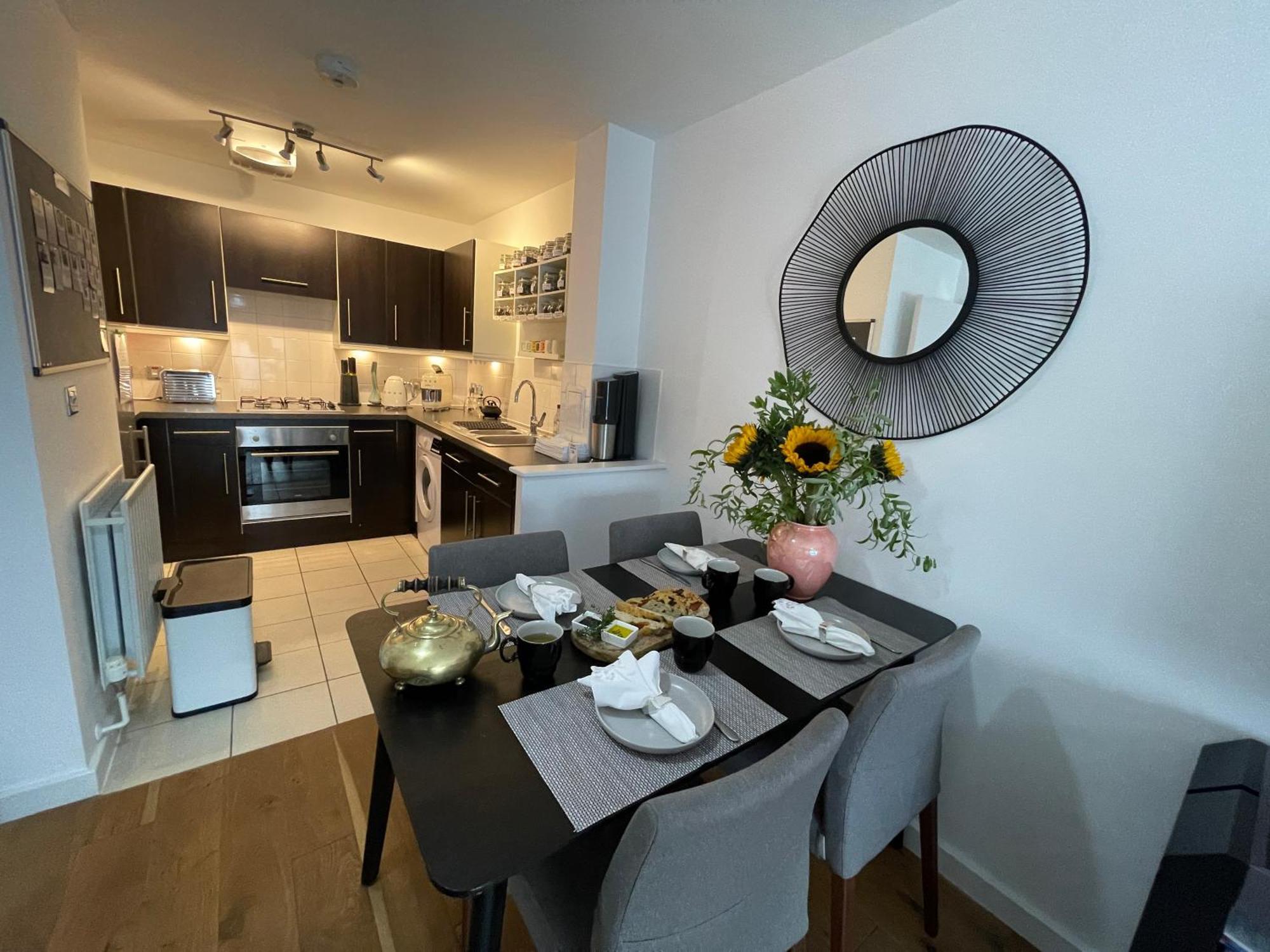 Peloton Organic Health Apartment In Angel, Old Street, Islington Londra Esterno foto